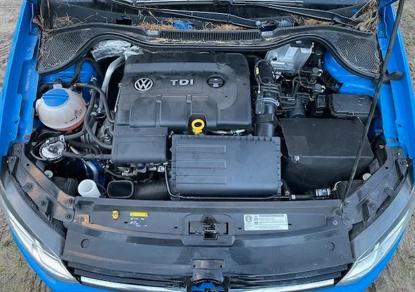 Volkswagen Polo cena 14900 przebieg: 159000, rok produkcji 2014 z Piaseczno małe 154